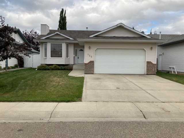 125 Lamont Close Red Deer, AB T4R 2R6