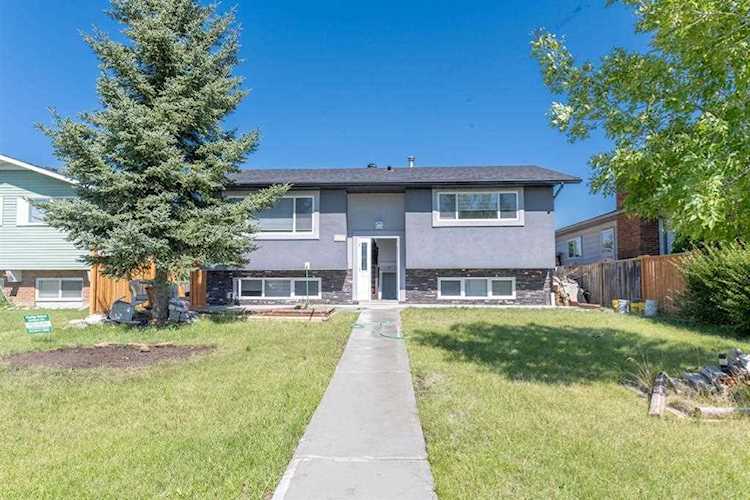 280 Rundlefield Rd NE Calgary, AB T1Y 2W1