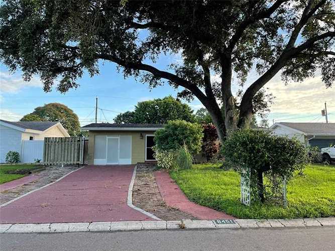 8451 75th PLACE Largo, FL 33777