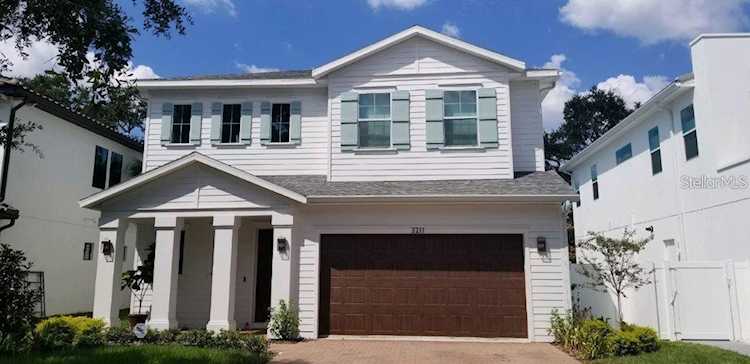 811 W Coral St Tampa, FL 33602 | MLS T3330098 Photo 1