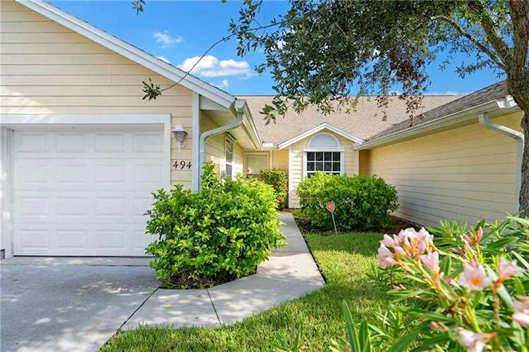 494 6th St Vero Beach, FL 32962