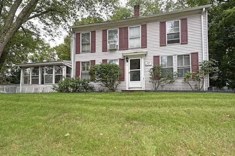 33 Milford Street Upton, MA 01568