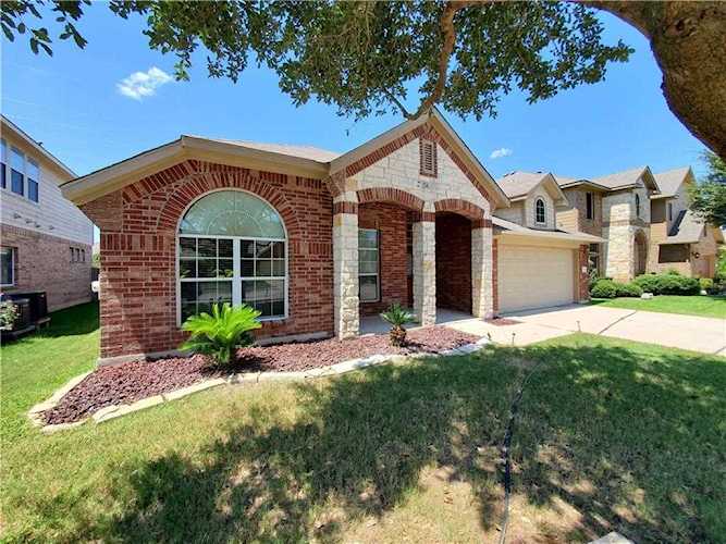 2019 S Ash CV Hutto, TX 78634