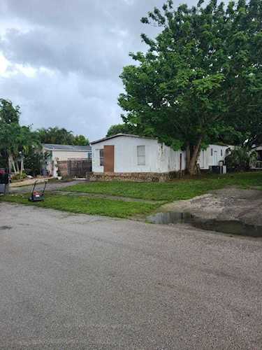 22868 Dolphin Road Boca Raton, FL 33428
