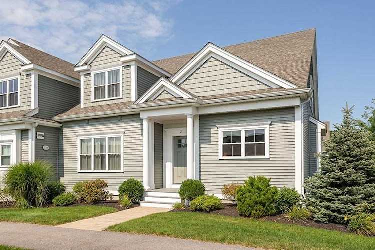 2 Ridgestone Drive #2 Medway, MA 02053