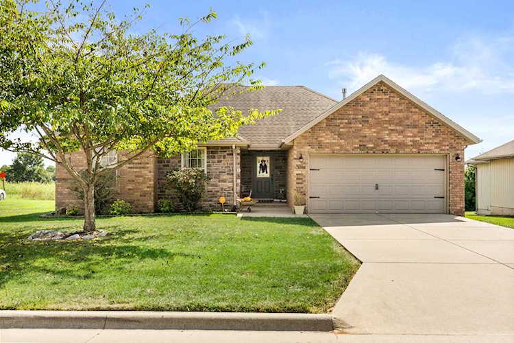5280 E Pacific St Springfield, MO 65802