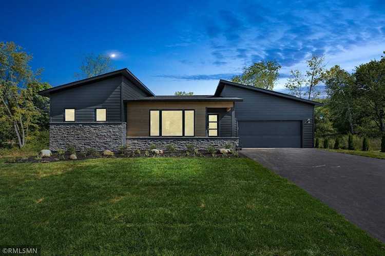 985 Creekside Crossing Stillwater, MN 55082