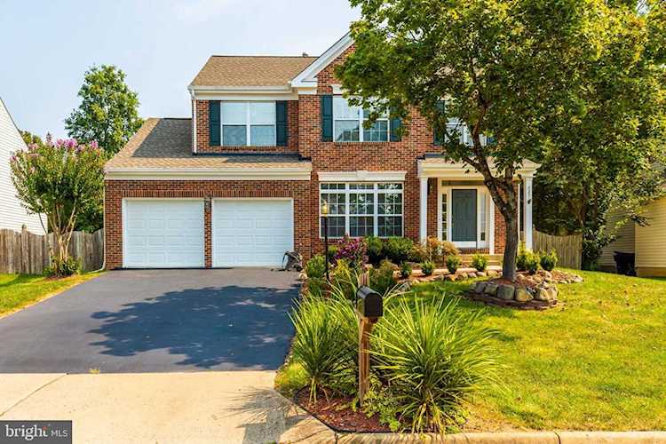 9251 Glen Meadow Ln Bristow, VA 20136