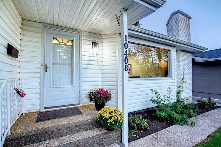 10408 2 St SE Calgary, AB T2J 0W4