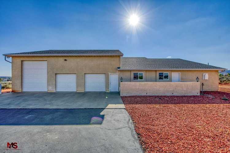 1220 S Monument Rd Kanab, UT 84741