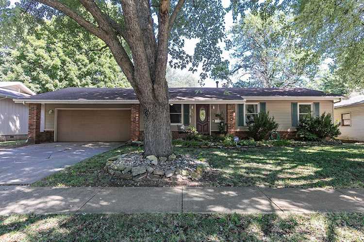 1641 W Broadmoor St Springfield, MO 65807