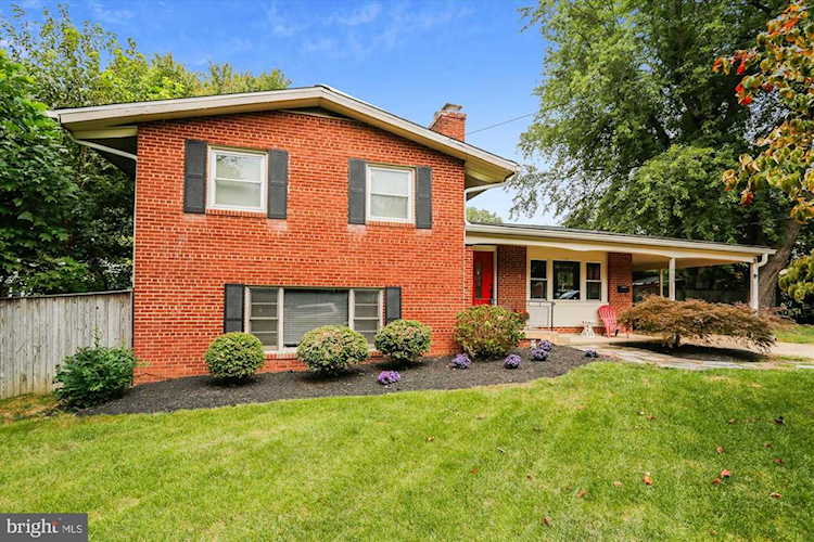 10908 Martha Dr Silver Spring, MD 20901