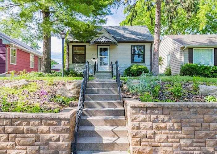 683 36 1/2 Avenue NE Minneapolis, MN 55418