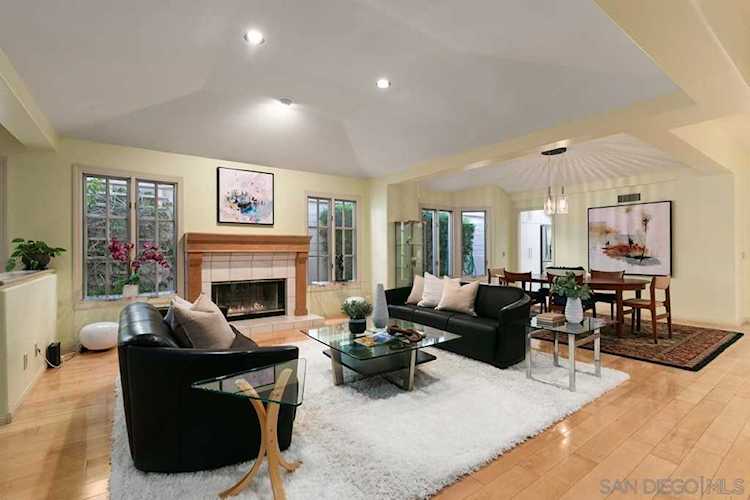 1353 Caminito Faro La Jolla, CA 92037