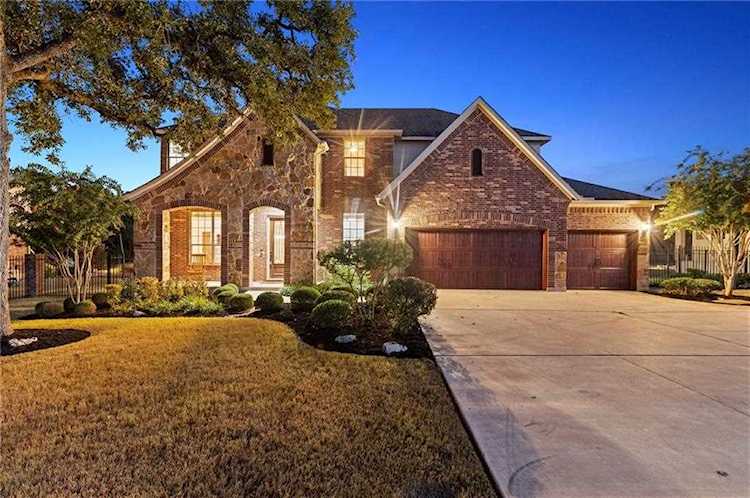 1548 Flint Rock LOOP Driftwood, TX 78619