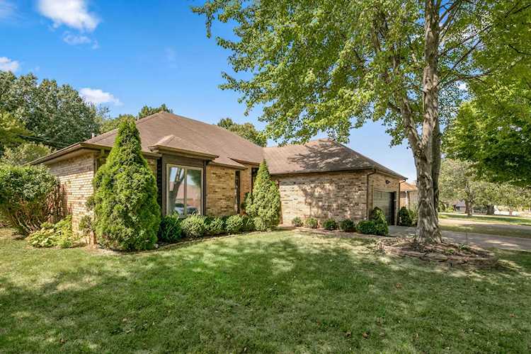 1917 S Forrest Heights Ave Springfield, MO 65809