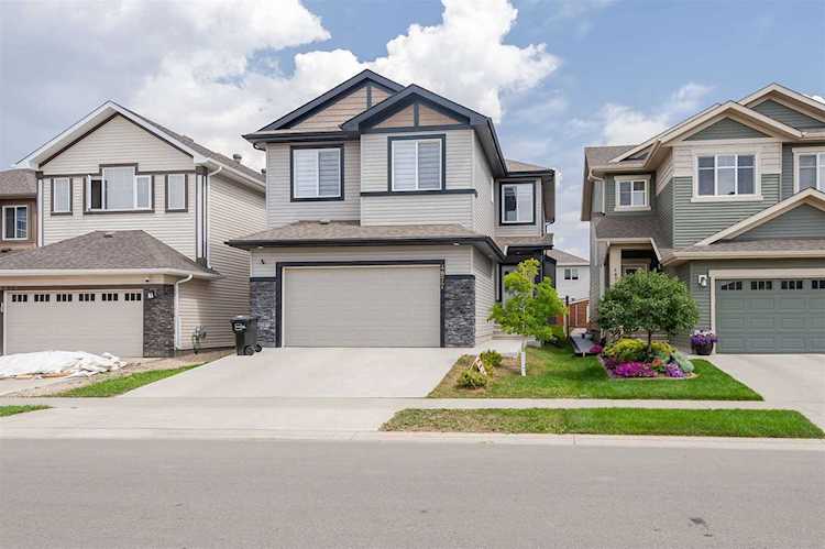 4877 Wright Drive Edmonton, AB T6W 3K2