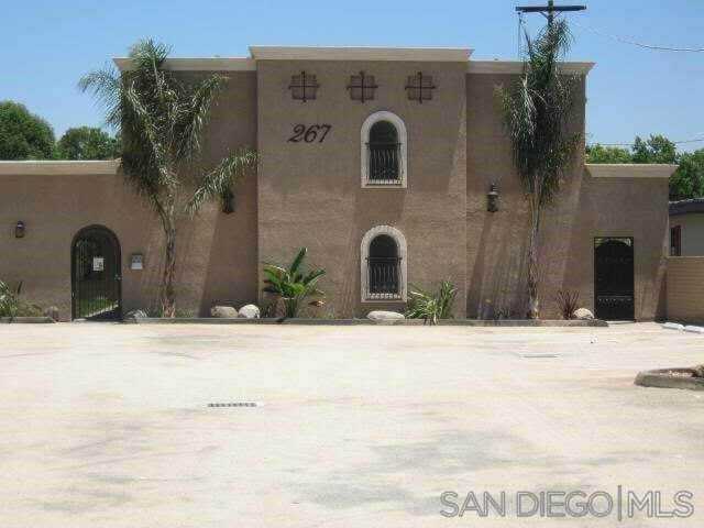 267 S Mollison Ave #15 El Cajon, CA 92020
