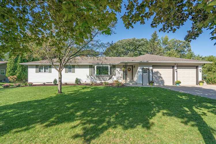 180 Shady Avenue Owatonna, MN 55060