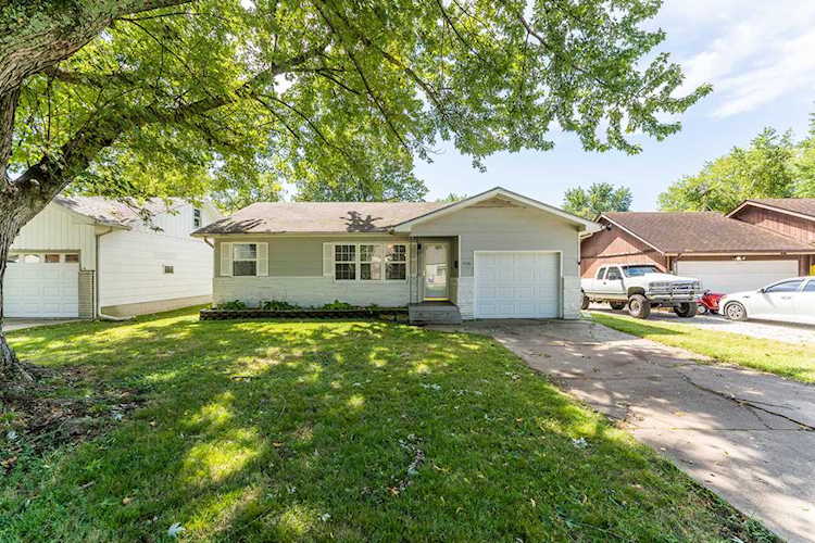 1426 E Mcgee St Springfield, MO 65804