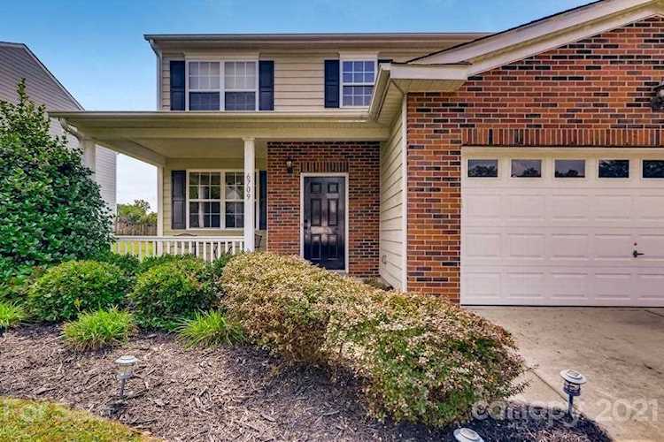 6709 Blackwood Ln Waxhaw, NC 28173