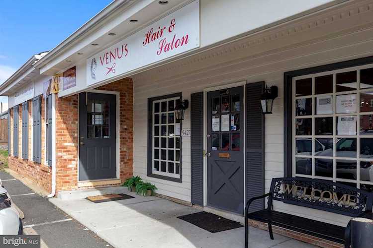 9427 Main St Manassas, VA 20110 | MLS® VAMN141034 Photo 1