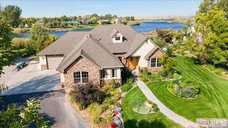 31 N 3202 E Idaho Falls, ID 83401