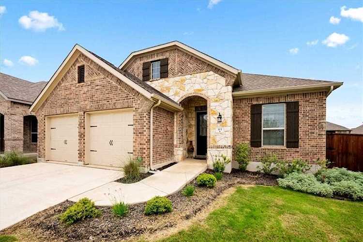 113 Lady Bug RD San Marcos, TX 78666
