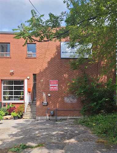 68 Geary Ave Toronto, ON M6H2B5