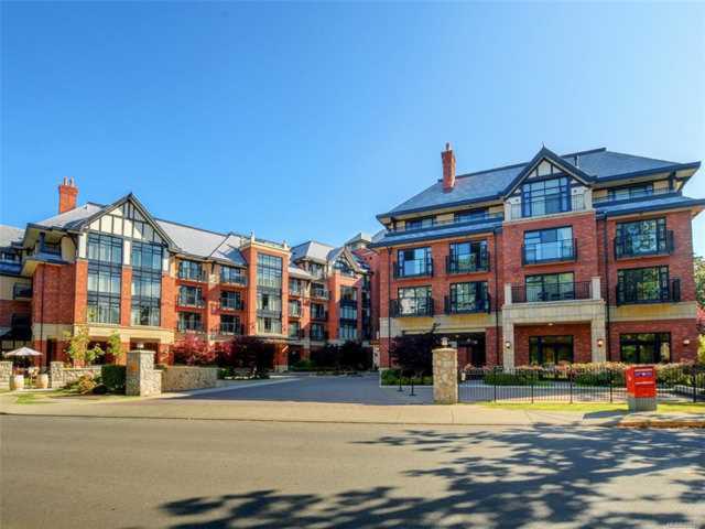 1175 Beach Dr Oak Bay, BC V8S 2N2