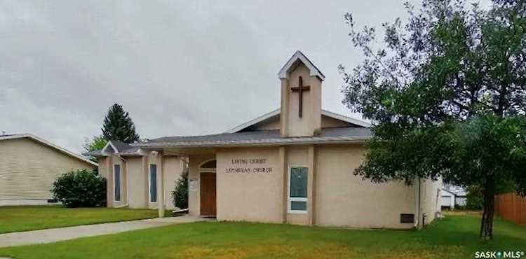 110 Watson St Lipton, SK S0G 3B0