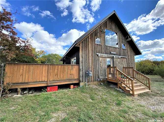 7 Snake Trail Rd Pike Lake, SK S7K 1N2