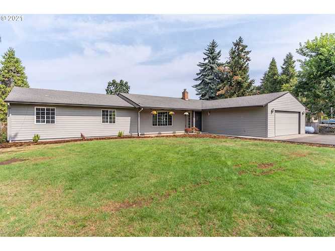 32911 SE Darrow Rd Estacada, OR 97023