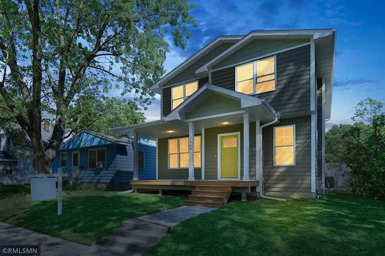 1368 Alaska Avenue Saint Paul, MN 55116