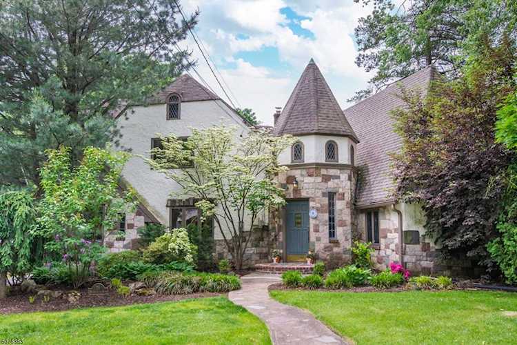 78 Mountainview Rd Millburn, NJ 07041 | The Maggee Miggins Group Photo 1