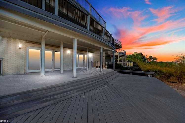 7108 Ocean Front Ave #B Virginia Beach, VA 23451