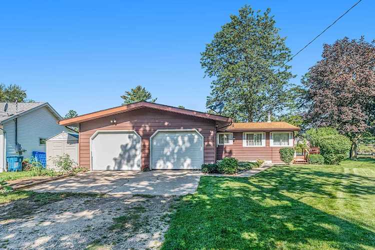 17670 Chippewa Trl Howard City, MI 49329 | MLS 21106937 Photo 1