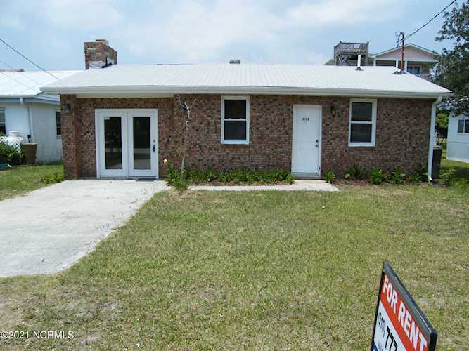 Home For Sale At 313 N Third Avenue, Kure Beach NC 28449 $439,000 Photo 1