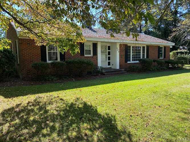 605 W Queen Street Edenton, NC 27932