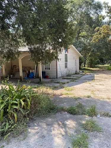 17693 Rhonda Ln Montgomery, TX 77316