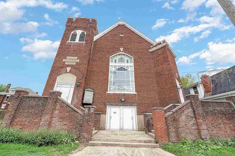522 4th Ave Dayton, KY 41074