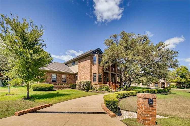 415 New Lido DR Lakeway, TX 78734