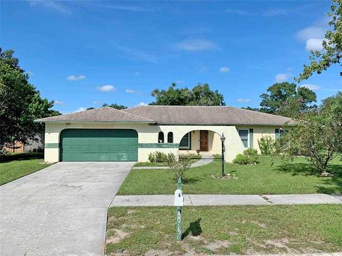 4015 Highgate Dr Valrico, FL 33594