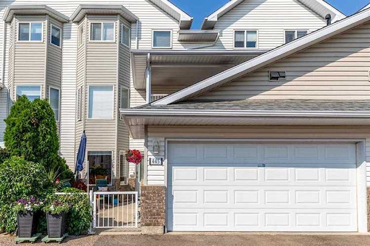 445 SE Washington Way Medicine Hat, AB T1A 8T9