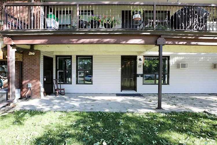12 Gore Place Regina, SK S4T 7S4