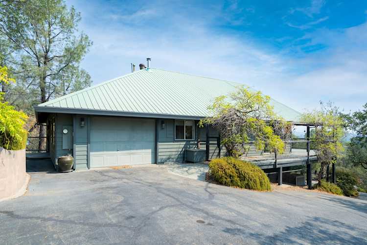 21541 W Elk Trl Redding, CA 96003