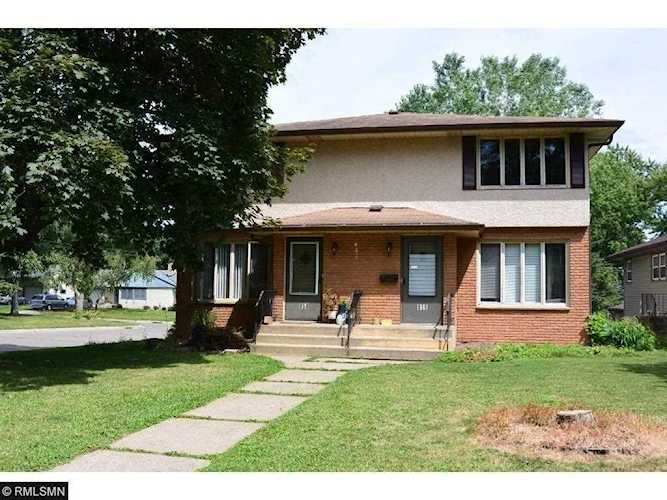 856/858 21st Ave N South Saint Paul, MN 55075