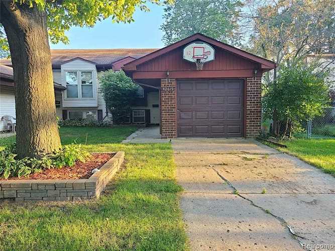 42619 Barchester Rd Canton Twp, MI 48187