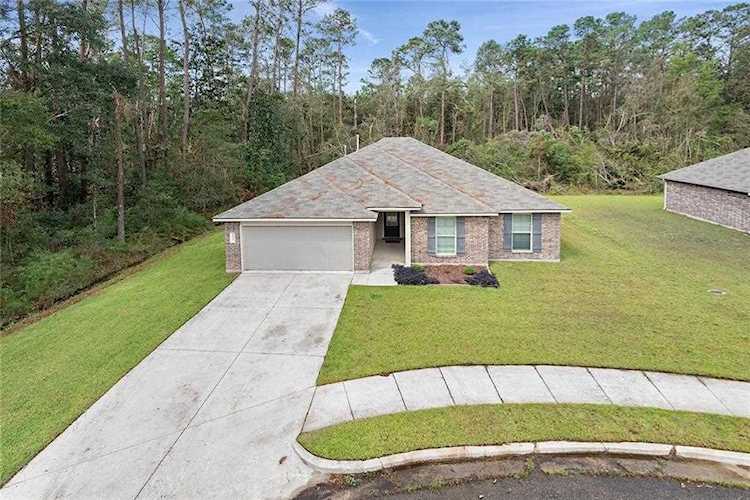 42375 Evangeline Dr Hammond, LA 70403