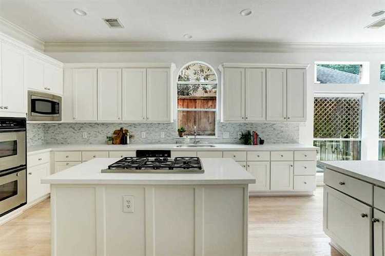 5314 Val Verde St Houston, TX 77056